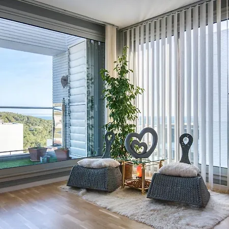 Διαμέρισμα Apartament Duplex Blaumar By Hauzify