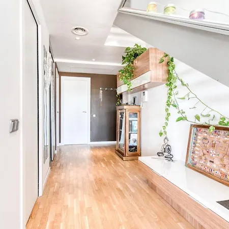 Apartment Apartament Duplex Blaumar By Hauzify
